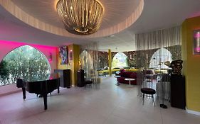 Oz'Inn Hotel & Spa